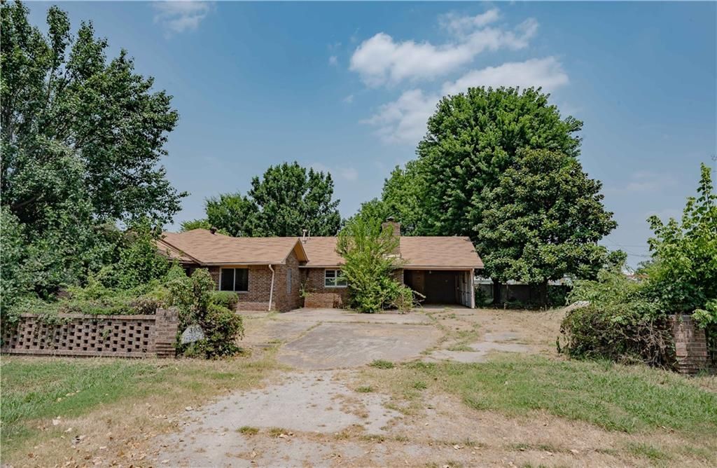 305 W Hughes St, Wayne, OK 73095