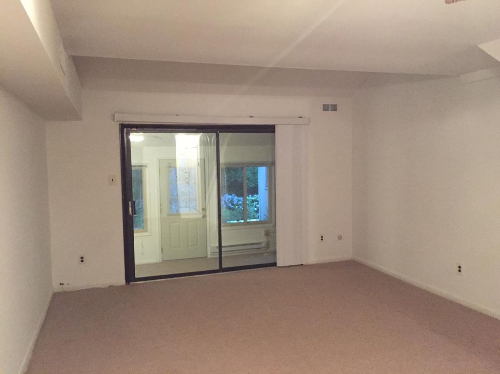10 Mill St #E, Medford, NJ 08055