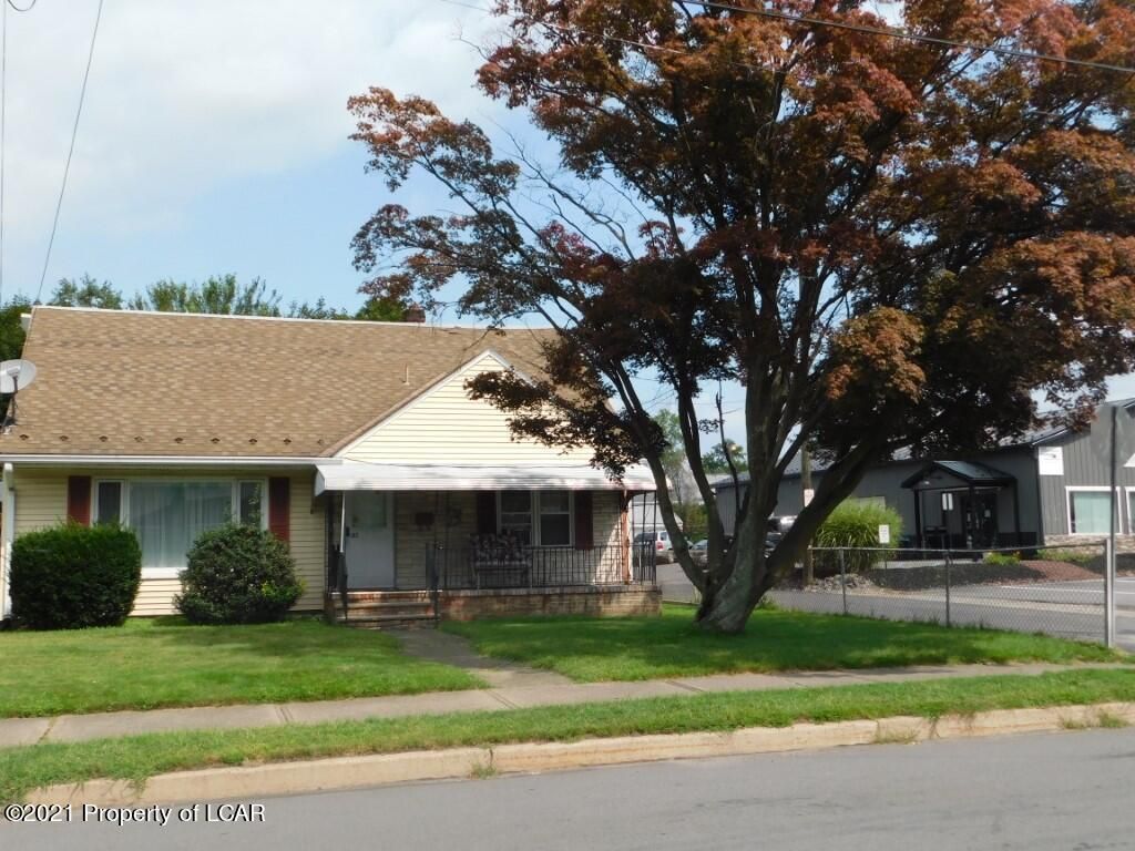 25 Shoemaker St, Forty Fort, PA 18704