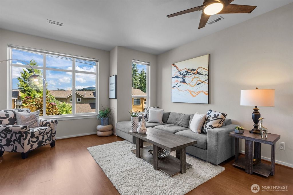 67 Cougar Ridge Road NW #2013, Issaquah, WA 98027