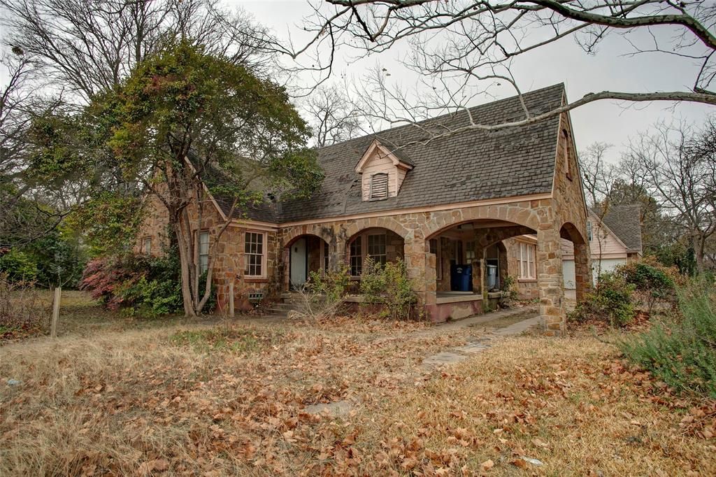 848 N Buckner Blvd, Dallas, TX 75218