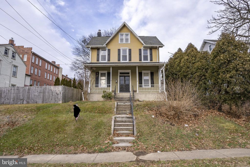 3601 Saint Lawrence Ave, Reading, PA 19606