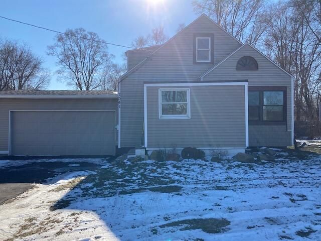 7541 E Michigan Ave, Jackson, MI 49201