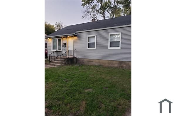 4414 E 11th Ave, Gary, IN 46403
