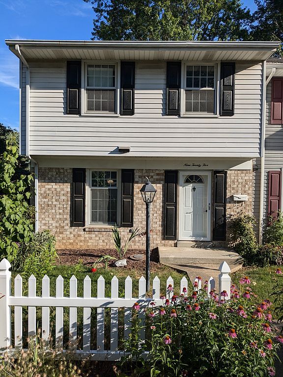 925 E Maple St, Palmyra, PA 17078 Trulia