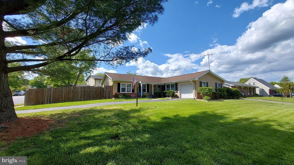 1403 E Maple Ave, Sterling, VA 20164 Trulia