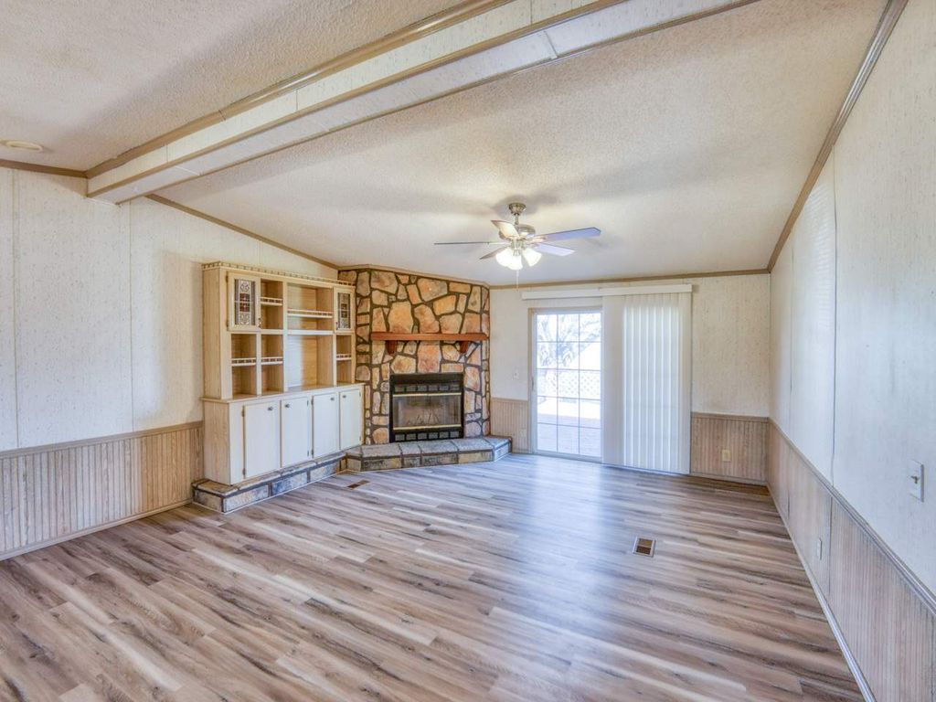 1811 S FM 1174, Bertram, TX 78605 Trulia