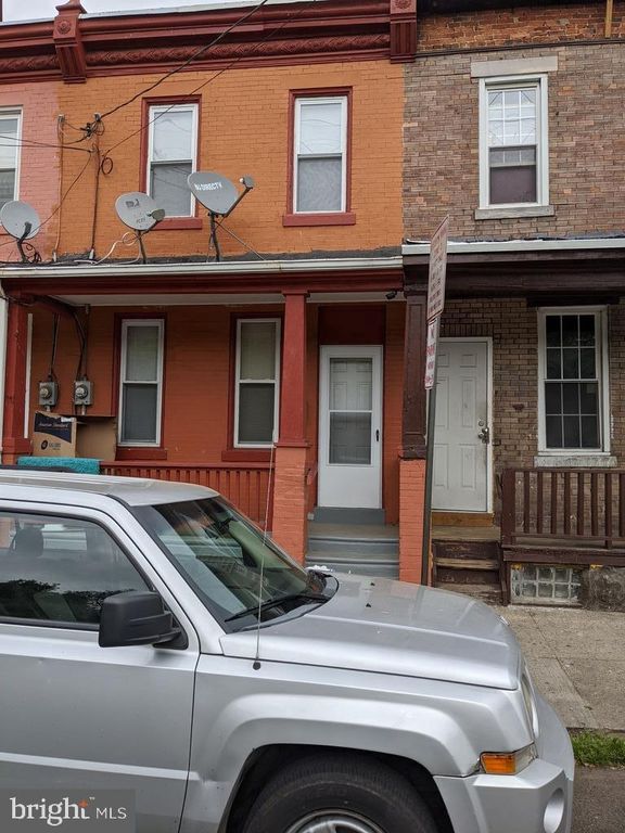 1324 S 9th St, Camden, NJ 08104