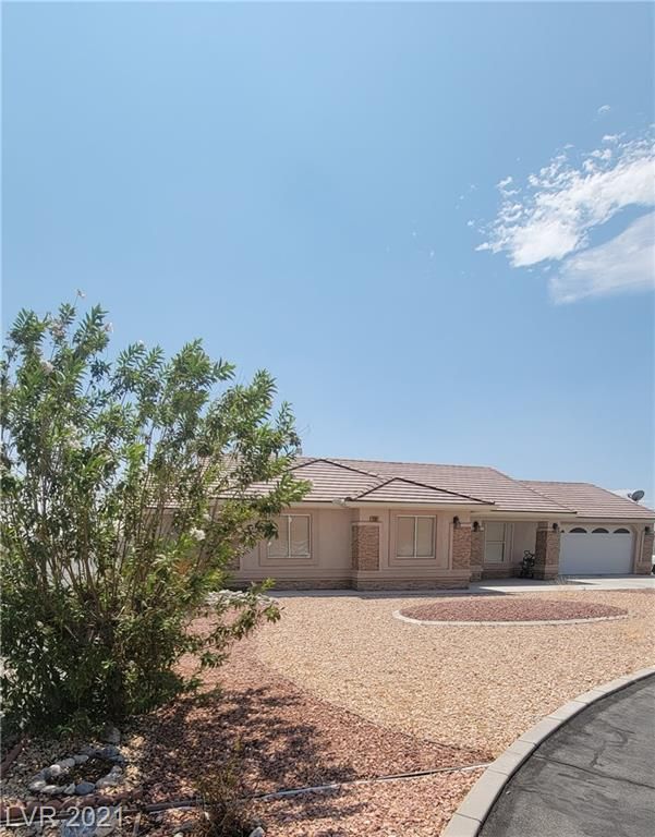 3301 E Kellogg Rd, Pahrump, NV 89061