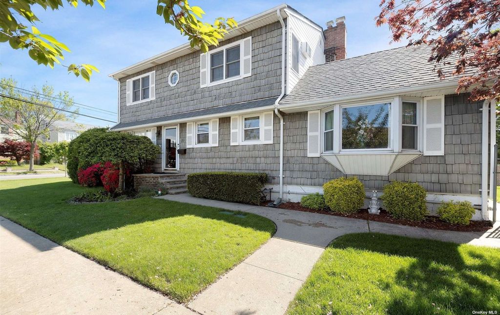 89 Putnam Avenue, Valley Stream, NY 11580 Trulia