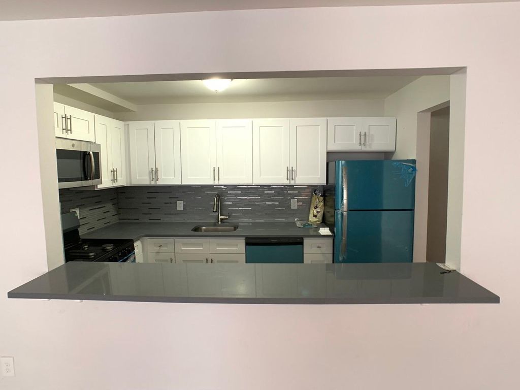 756 E  216th St #1, Bronx, NY 10467