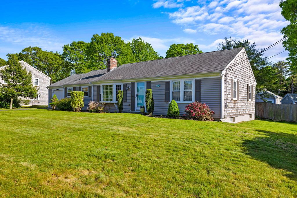 33 EARLY RED BERRY Lane, Yarmouth Pt, MA 02675