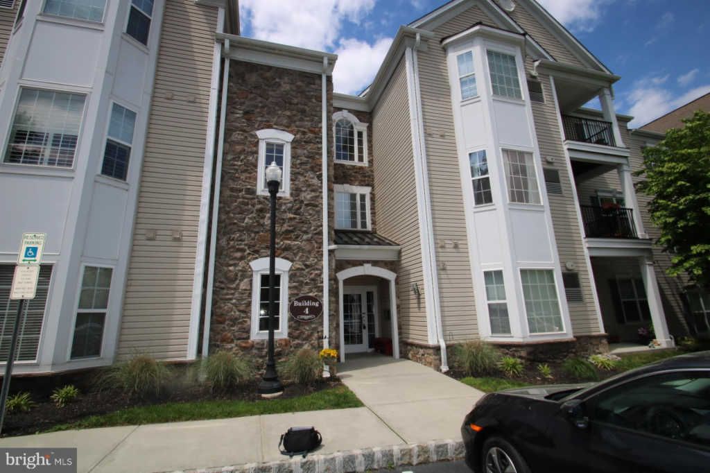 Brookhaven Pa Condos For Sale
