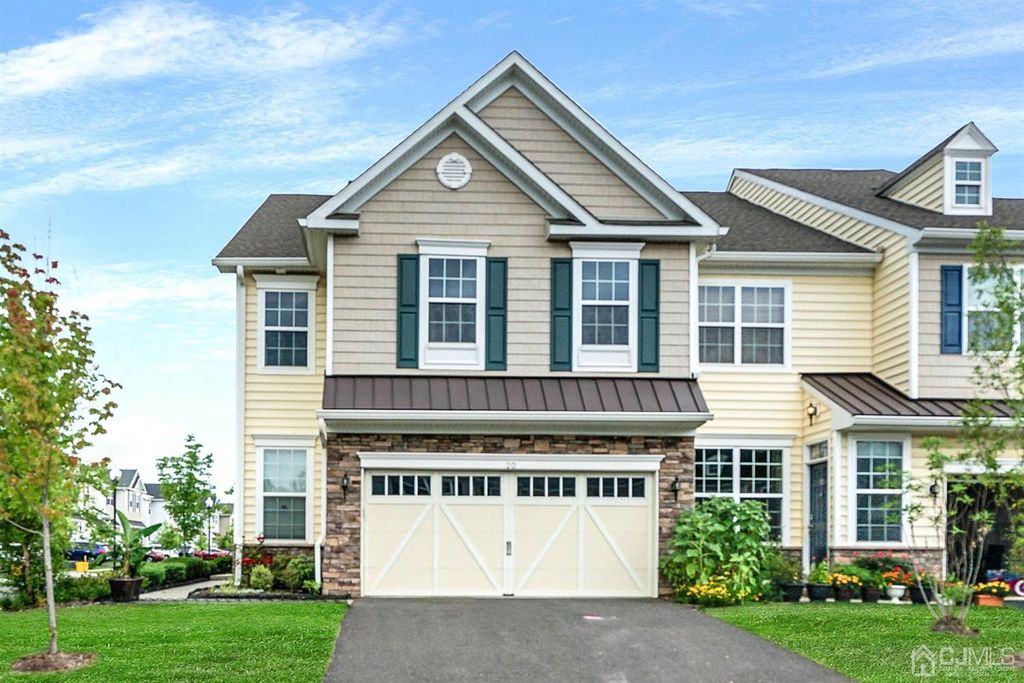 20 Morris Ln, Cranbury, NJ 08512
