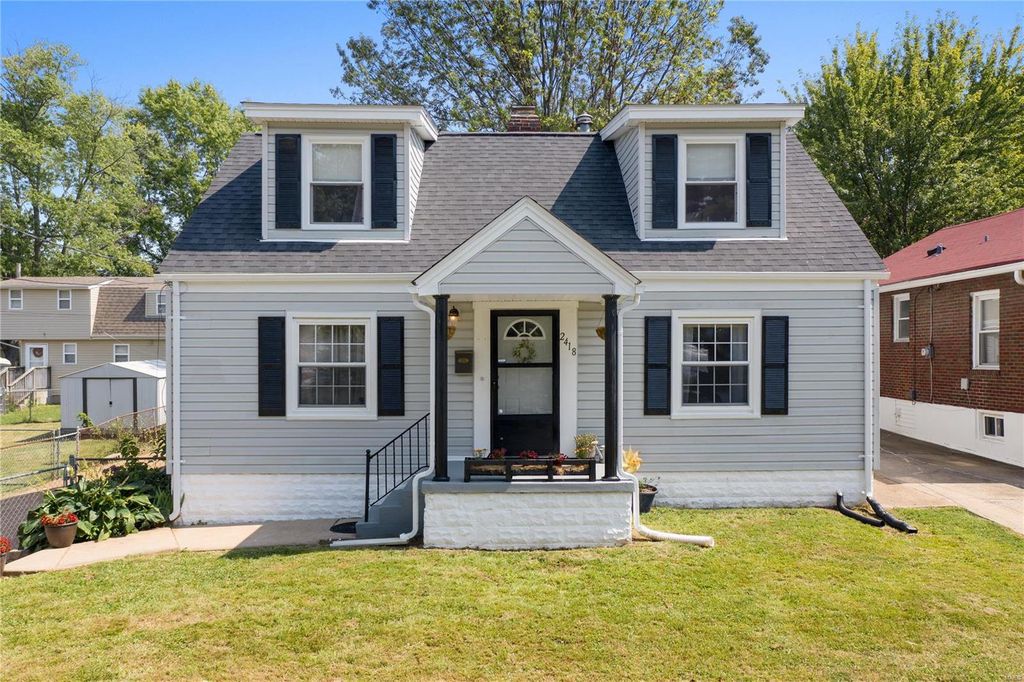 2418 E Milton Ave, Saint Louis, MO 63114