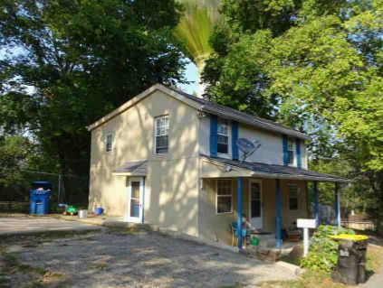 407 E Maple St, Kennett Square, PA 19348 - 2 Bed, 1 Bath Single-Family