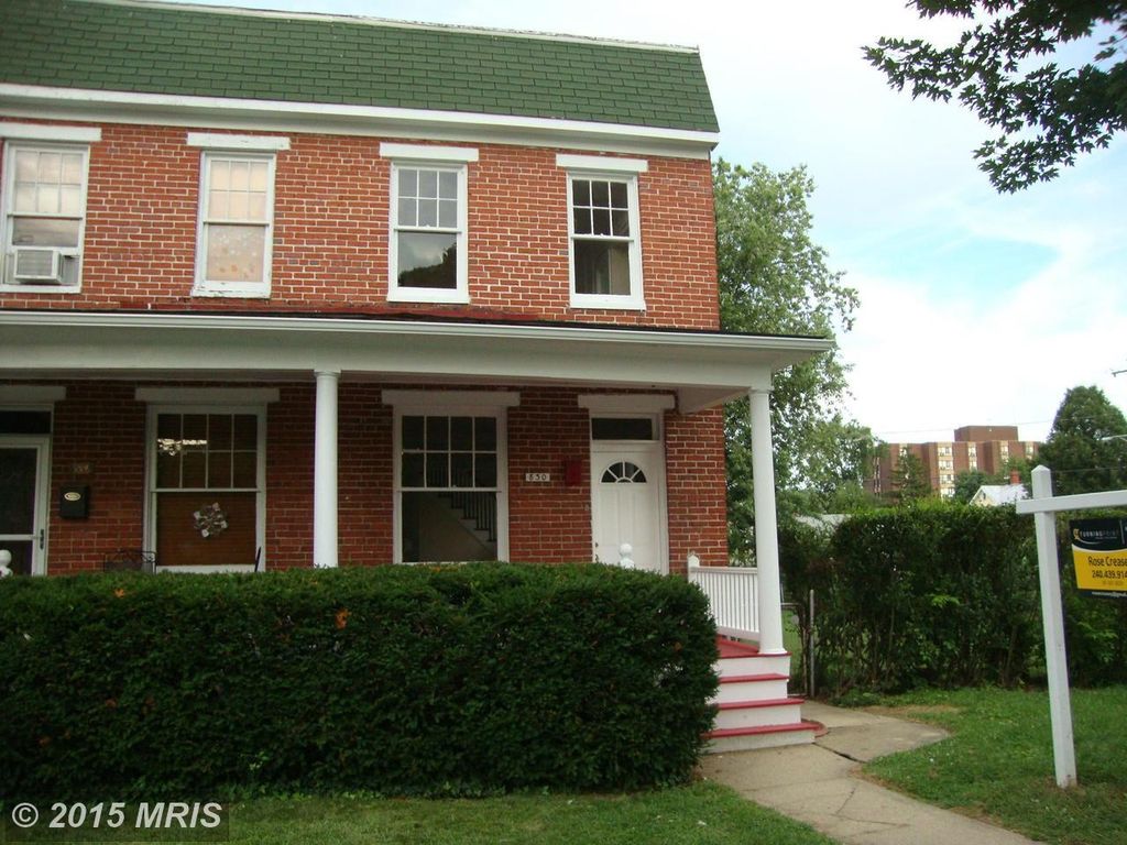 830 Trail Ave, Frederick, MD 21701