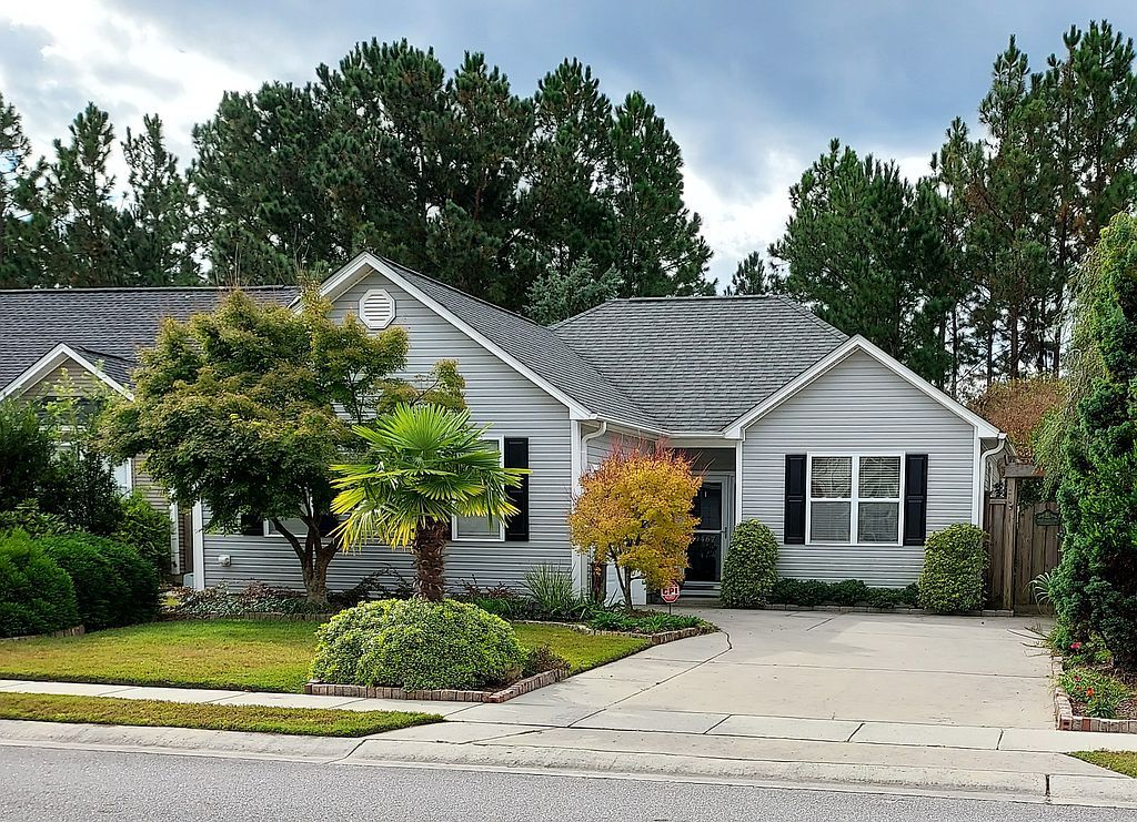 9467 Night Harbor Dr, Leland, NC 28451