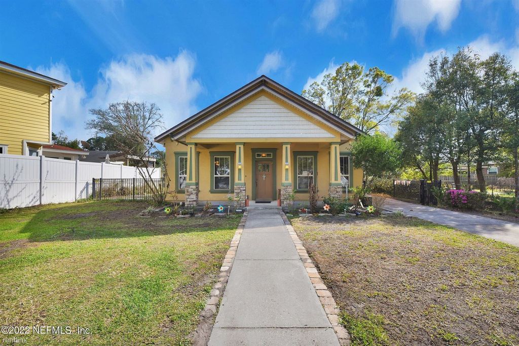6250 Terry Rd, Jacksonville, FL 32216