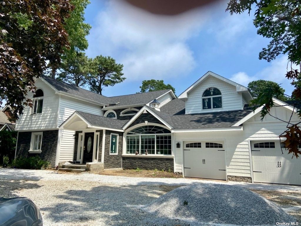 36 Bridle Path, Westhampton Beach, NY 11978