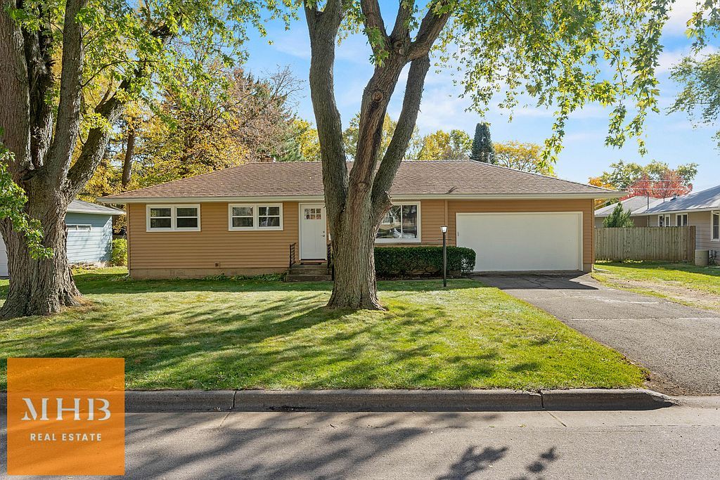 210 Frost Woods Rd Monona WI 53716 Trulia 210 Frost Woods Rd Monona WI 53716 Trulia