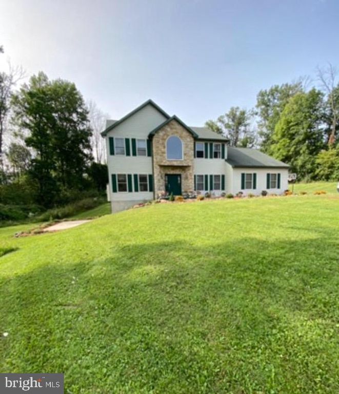1010 Fabers Rd, Reading, PA 19606