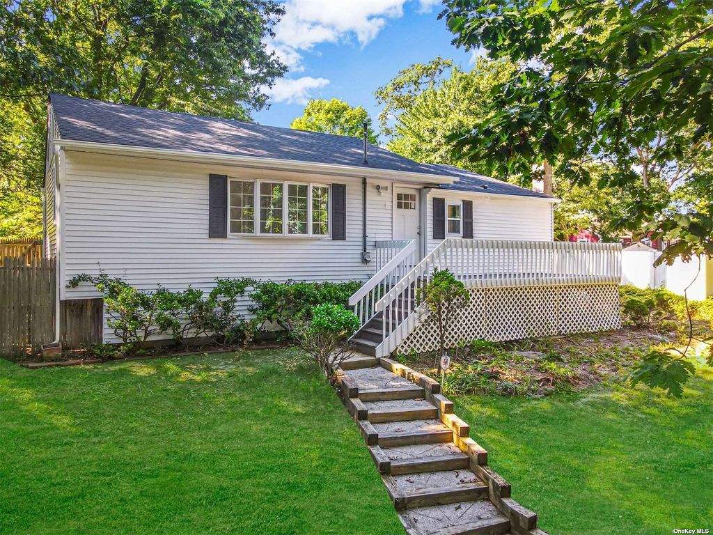 371 Echo Avenue, Sound Beach, NY 11789 Trulia