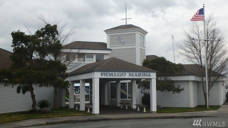 3101 V Pl #11, Anacortes, WA 98221