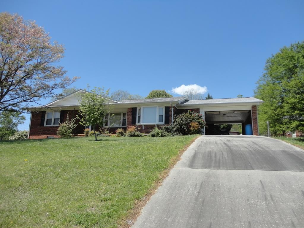2092 Sugar Hill Rd, Marion, NC 28752 Trulia