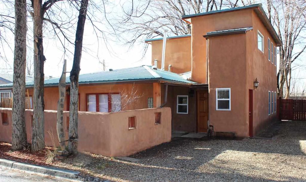 310 Montoya St, Taos, NM 87571 Trulia