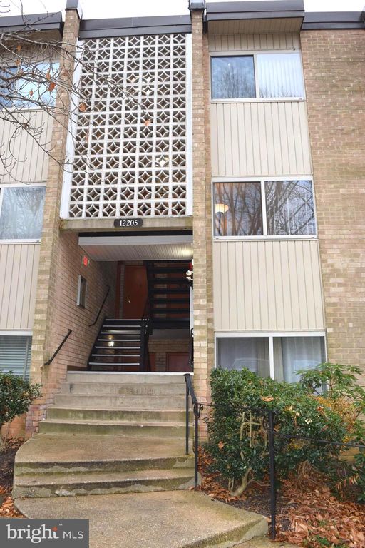 12205 Academy Way #16, Rockville, MD 20852