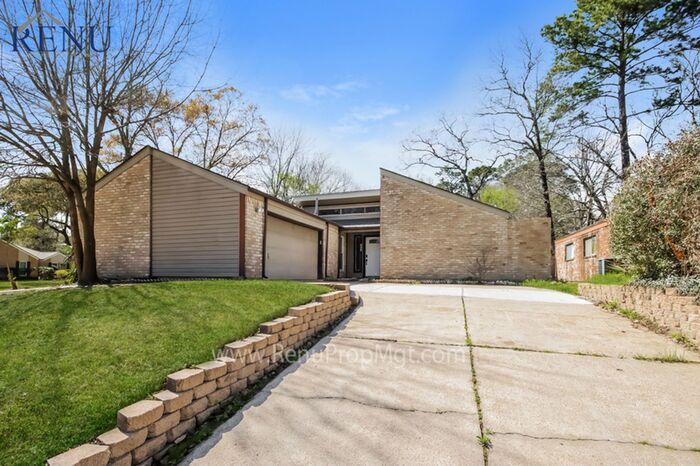 3903 Holly Green Ct, Humble, TX 77339