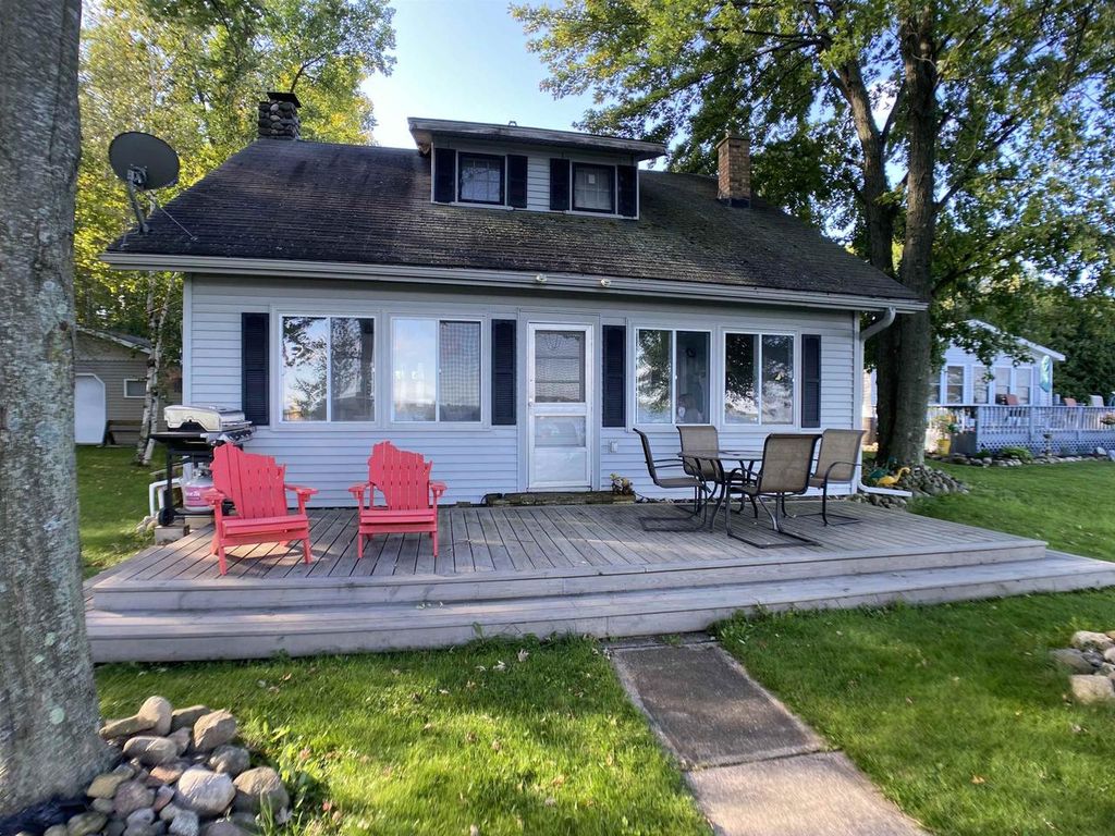 W4998 RESORT ROAD, Bonduel, WI 54107 Trulia