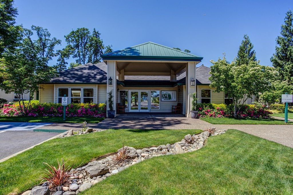 2111 NE Shute Rd, Hillsboro, OR 97124