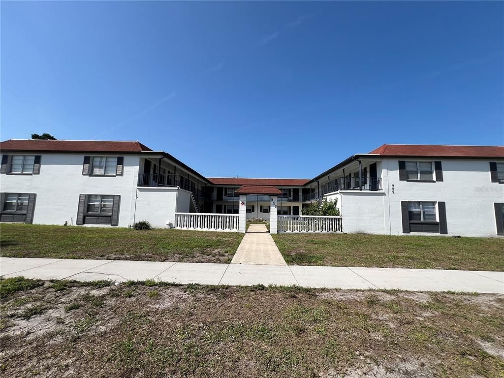 955 Knox Mc Rae Dr #6, Titusville, FL 32780
