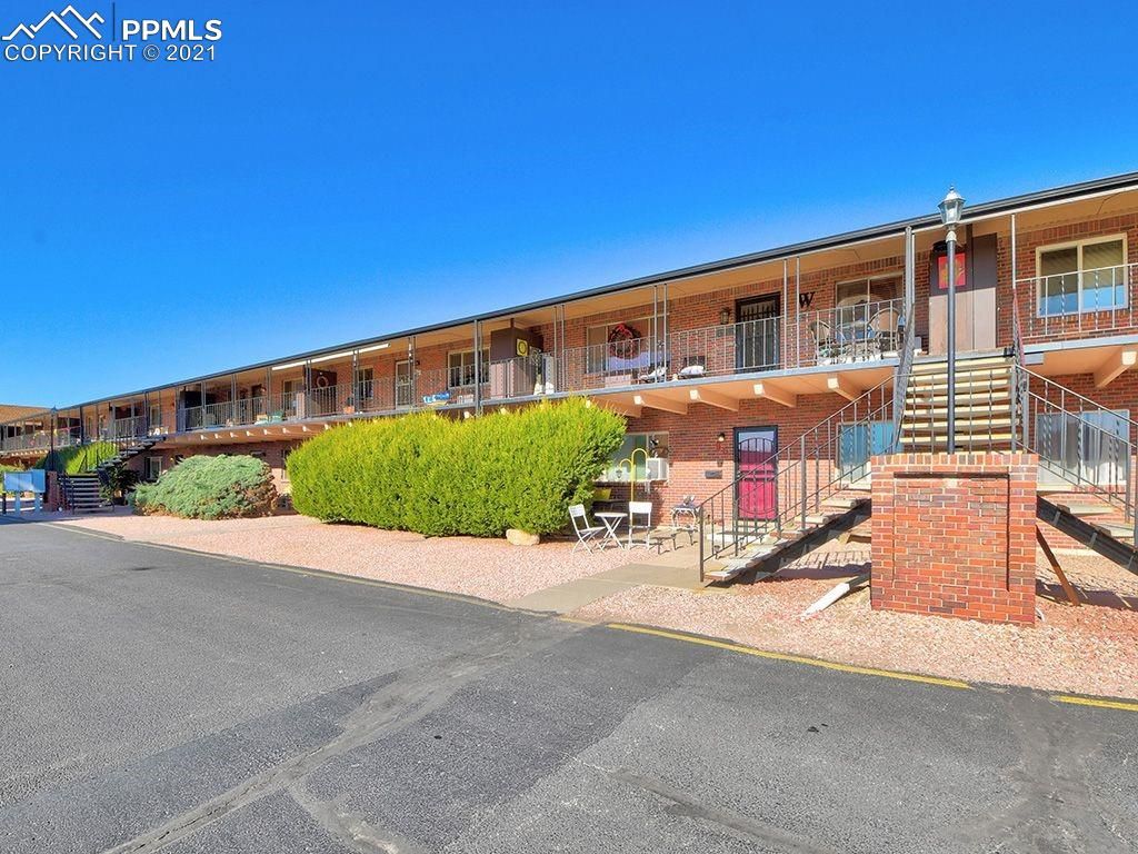 434 Valley Hi Cir #B25, Colorado Springs, CO 80910