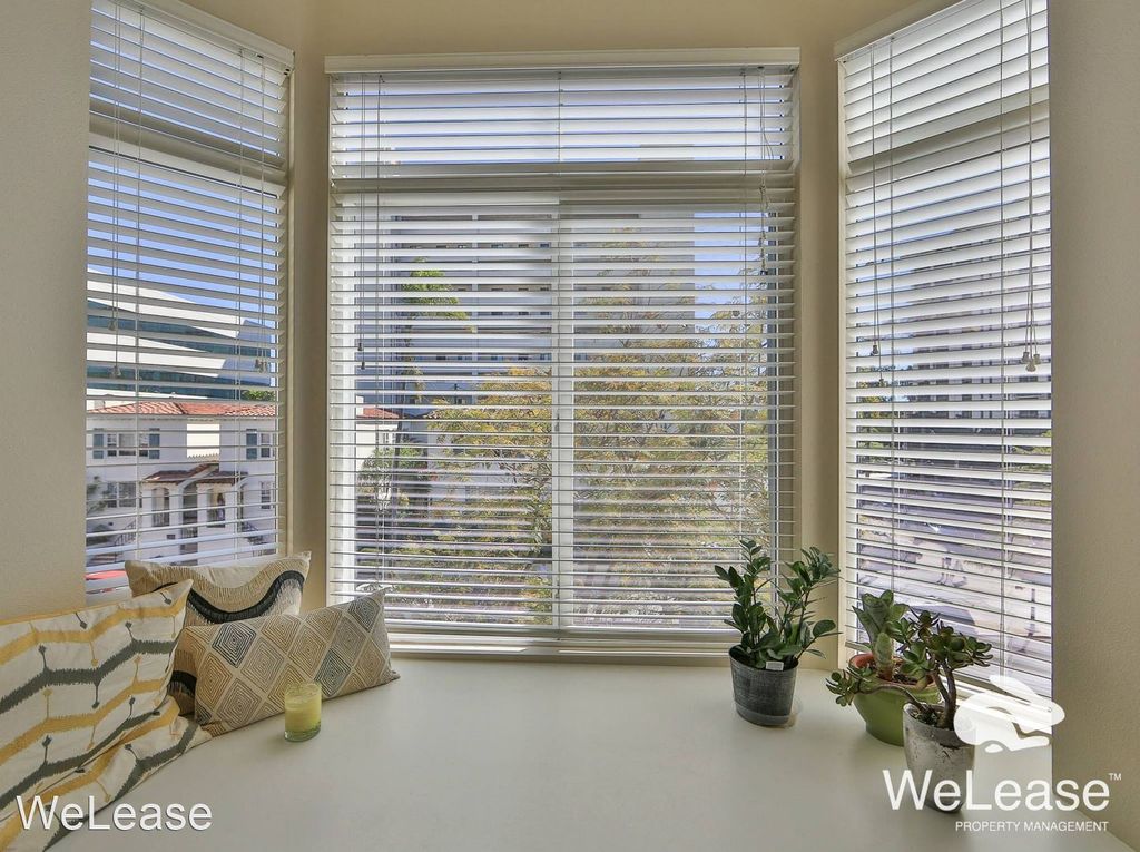 2400 5th Ave #239, San Diego, CA 92101
