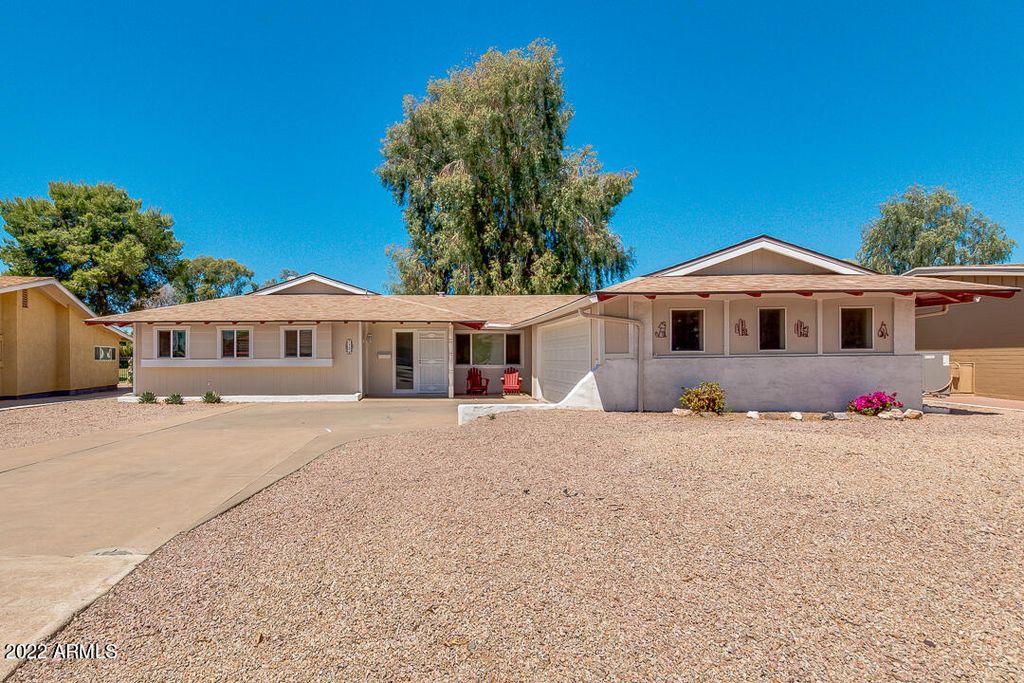 712 S Saranac Ave, Mesa, AZ 85208