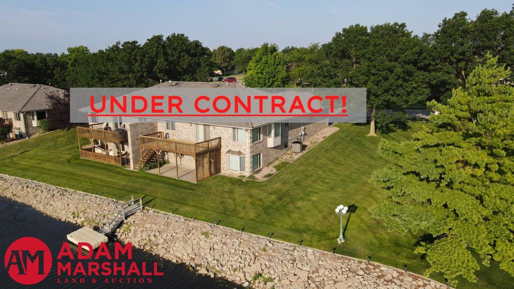 4811 Parklane Dr, Kearney, NE 68847