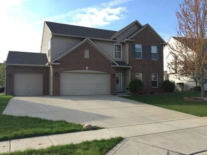 11263 Whitewater Way, Fishers, IN 46037