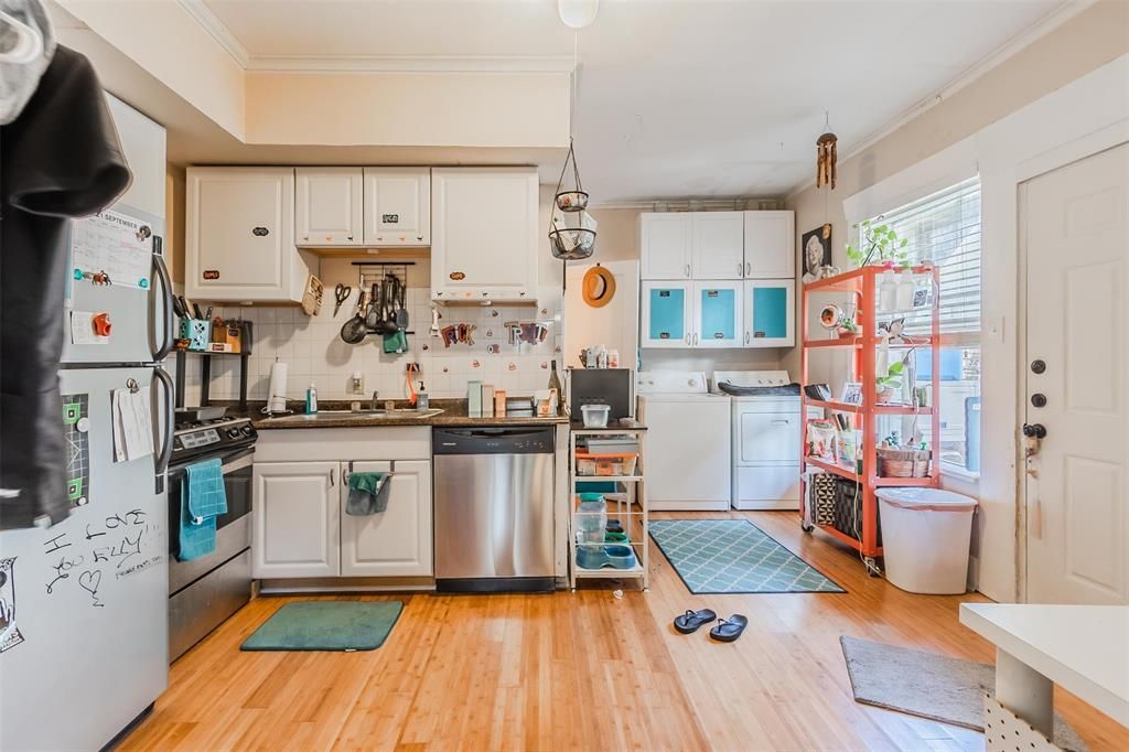 4813 Sycamore St, Dallas, TX 75204