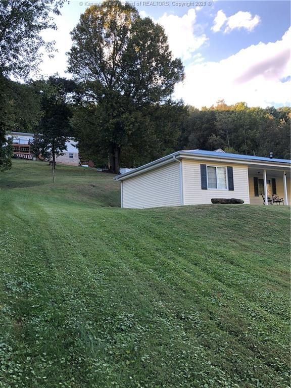 5281 Doc Bailey Rd, Cross Lanes, WV 25313 3 Bed, 1 Bath SingleFamily