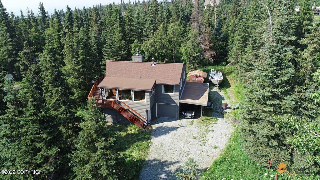 8681 E Klatt Rd, Anchorage, AK 99507