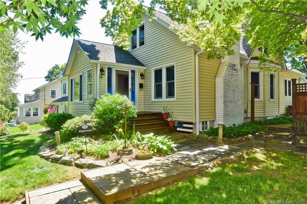 70 Edgewood Ave, Stamford, CT 06907