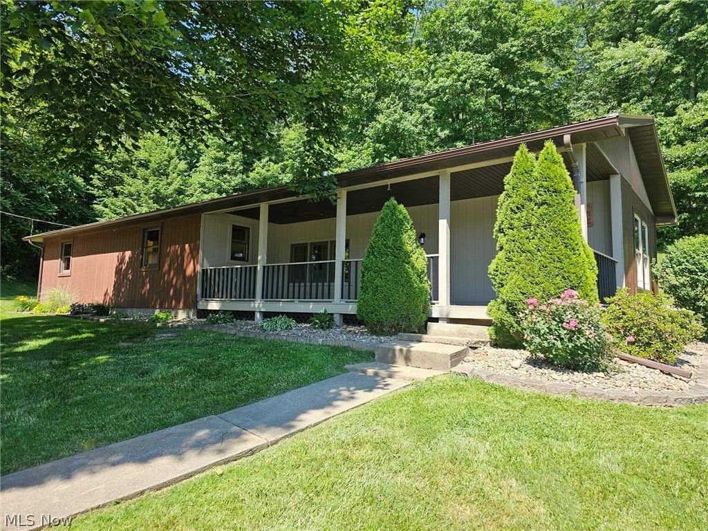 10885 Castor Rd, New Concord, OH 43762 - See Est. Value, Schools & More