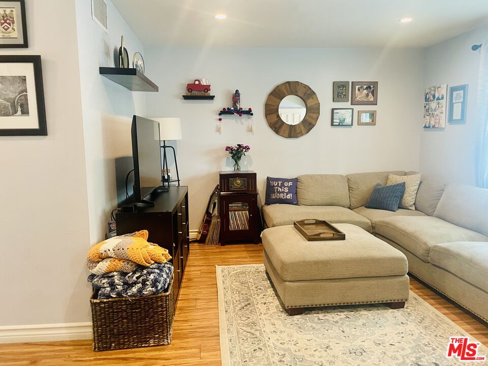 6650 Vanalden Ave 8, Reseda, CA 91335 MLS 24398387 Trulia