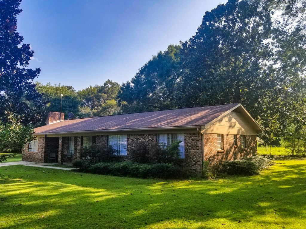 243 Anderson Subdivision Cir, Lucedale, MS 39452
