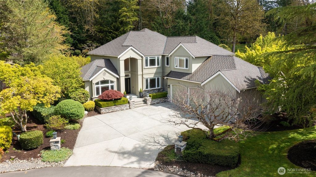 2438 267th Court SE, Sammamish, WA 98075