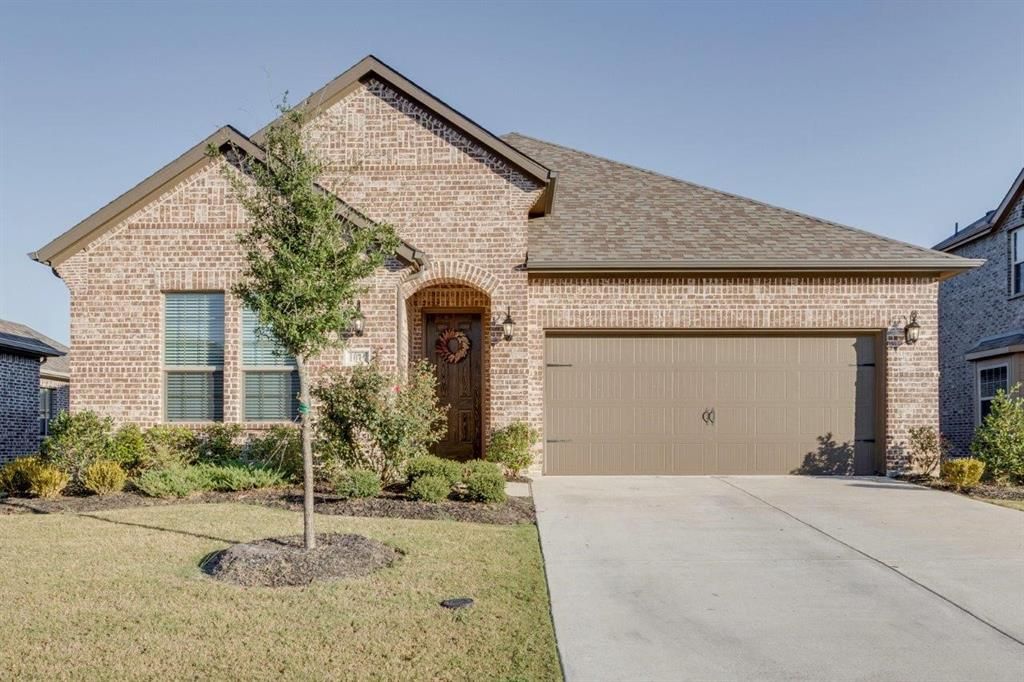 1017 Little Gull Dr, Forney, TX 75126