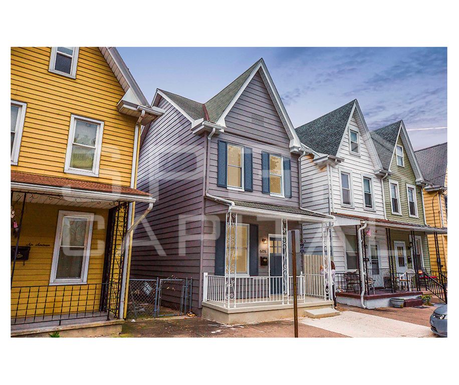 608 S 2nd St, Steelton, PA 17113